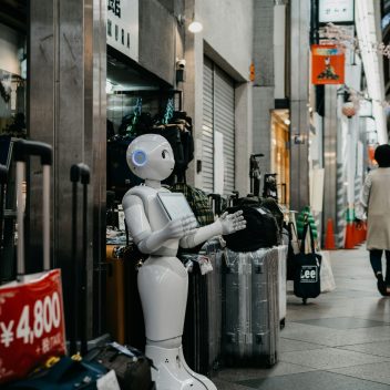 lukas-hND1OG3q67k-unsplash